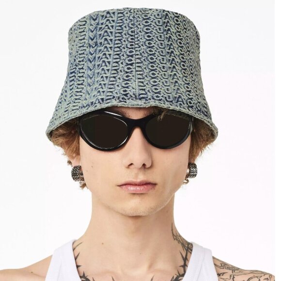 NEW! NWT! Marc Jacobs The Washed Monogram Denim Bucket Hat - Picture 3 of 8